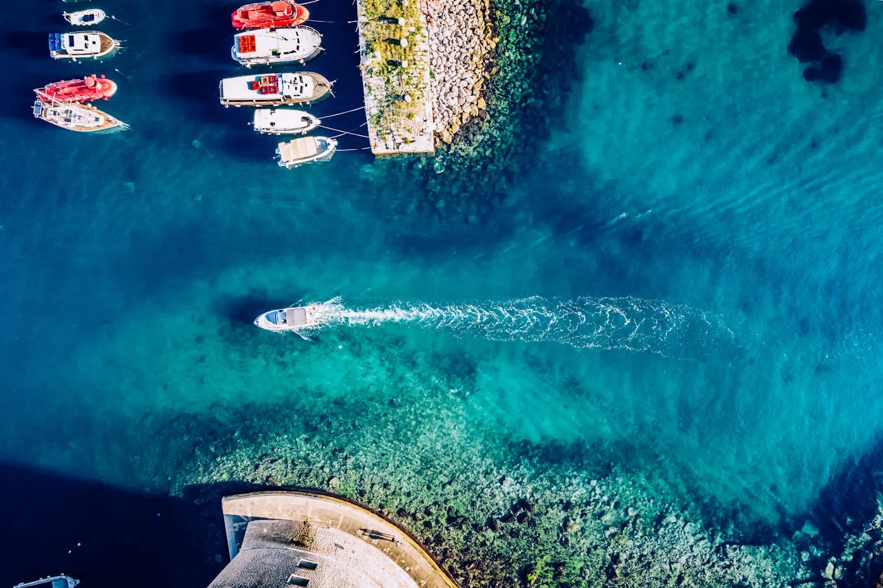 a boat with few travellers exploring the beatiful ocean in Dubrovnik