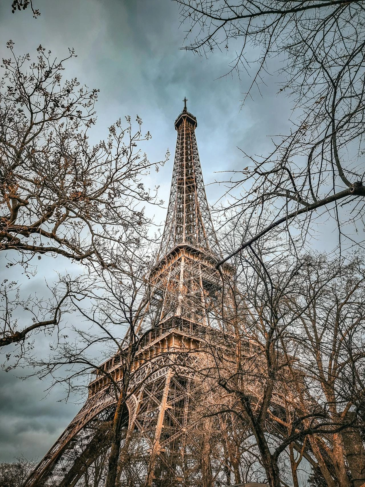 Luxury Eiffel Tower view hotel in Paris